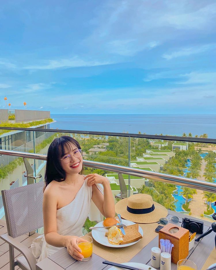 BST 12 resort Phú Quốc có bãi biển riêng Chất Lượng Đáng Tiền 6