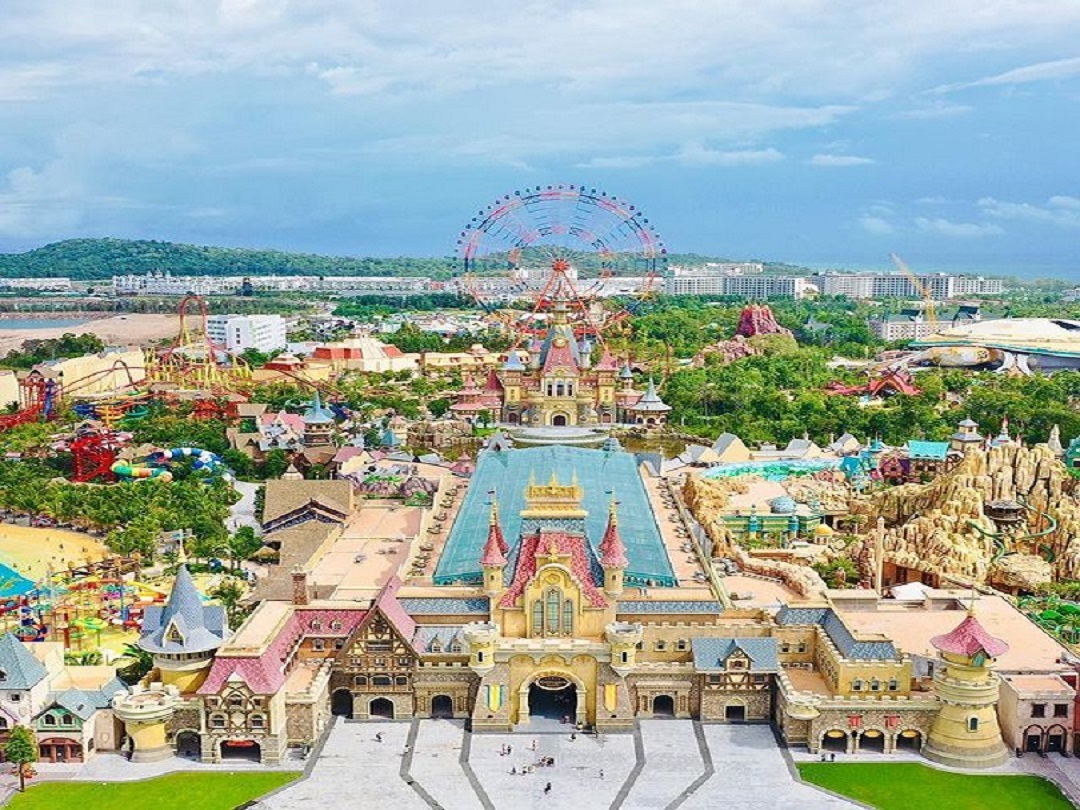 Kinh nghiệm đi VinWonders Phú Quốc 2021 [Súc Tích Dễ Hiểu] 