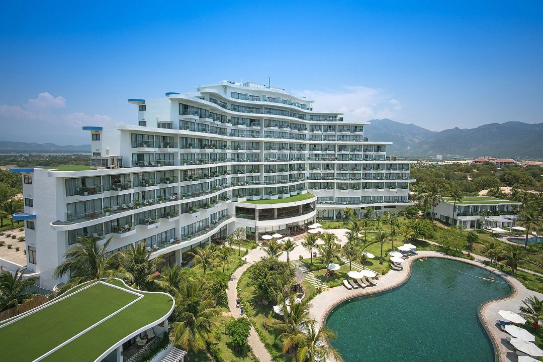 Cam Ranh Riviera Beach Resort