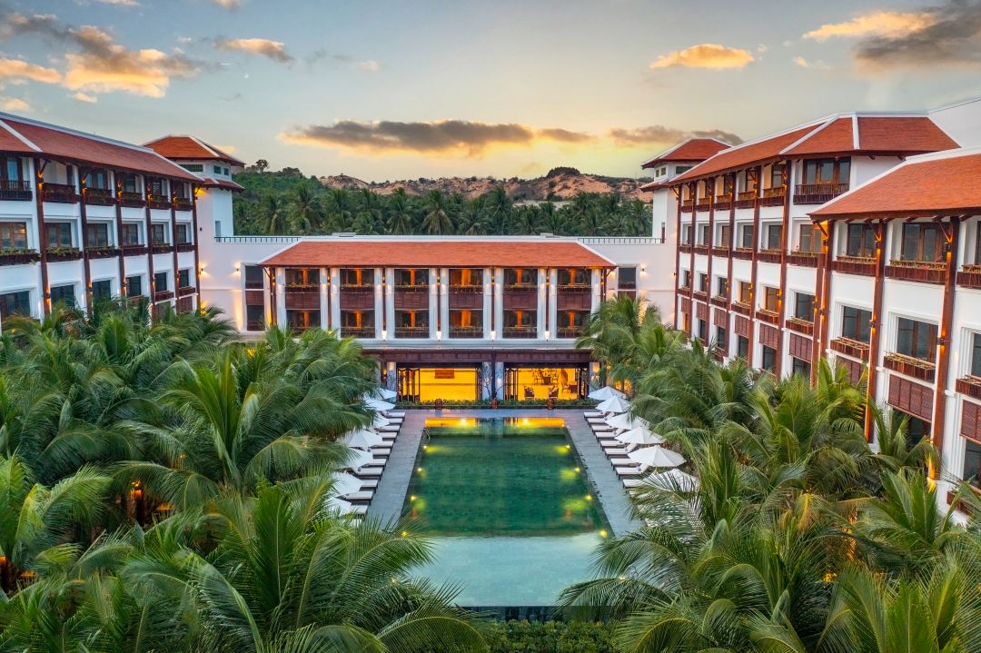 The Anam Mũi Né Resort có view hướng biển và vườn chill chill, hợp để ngắm hoàng hôn