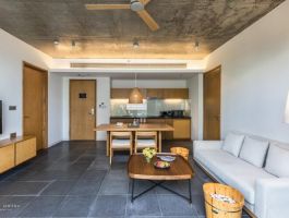 1BR Apartment with Balcony1