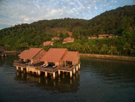 02 Bedroom Water Pool Villa