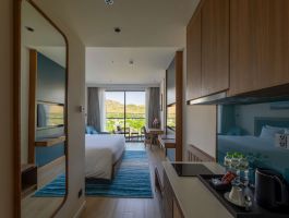 Superior Mountain View