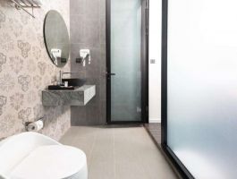 High Town Executive1