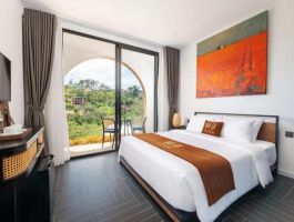 High Town Executive2