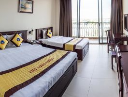 Senior Superior Triple