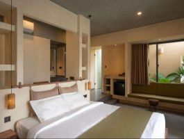 Suite Pool Access Sea View