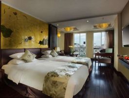 Luxury Suite Terrace