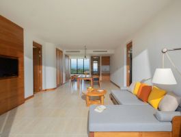 Premium Seaview Sky Pool Villa A3