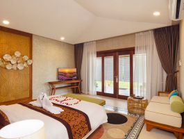 Beach Front 2BR Villa (7)