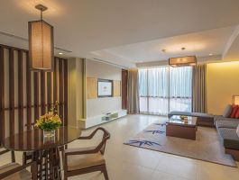 Beachfront 1BR Suite (2)