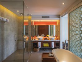 Beachfront Pool Suite 2BR (2)