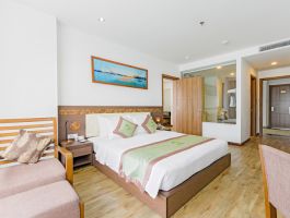 Family Deluxe River View