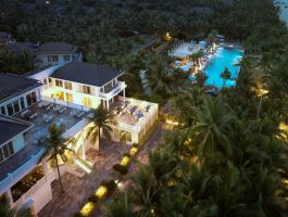 4BR Beachfront Villa