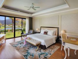 Biệt Thự 04 Phòng Ngủ Hướng Biển Có Hồ Bơi Riêng