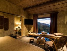 Biệt thự trên đồi hướng biển có hồ bơi riêng 2PN (10)