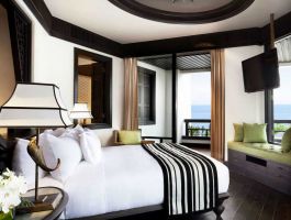 Classic Terrace Suite 1