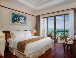 Deluxe Hướng Biển