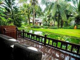 Deluxe hướng vườn (1)