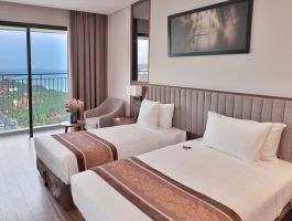 Deluxe Premium Seaview