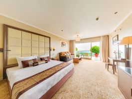 Deluxe Sea View