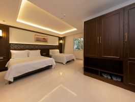 Deluxe Family 3Paxs2