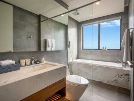 Executive Suite hướng biển (2)