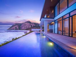 Gran Ocean Front 4BR Pool Villa