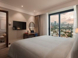 khach-san-altara-suites-da-nang-10