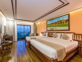 Deluxe Family Partial Ocean View