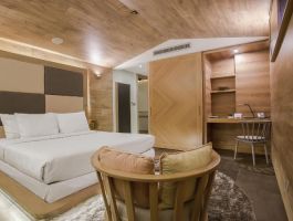 Double Room No Window