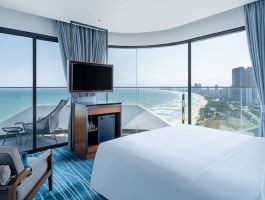 khach-san-hilton-garden-inn-da-nang-29