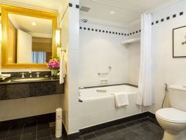 khach-san-saigon-prince-duxton-saigon-cu-14