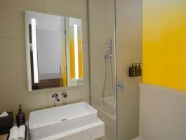 khach-san-wink-saigon-centre-13