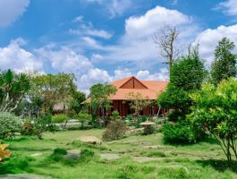 LE PALMIER LONG AN BOUTIQUE RESORT