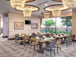 Melia Vinpearl Nha Trang Empire