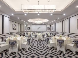 Melia Vinpearl Nha Trang Empire