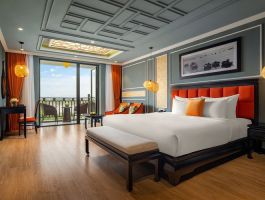 Khu Classic Wing | Deluxe River View Balcony