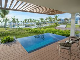 3 BR Suite Pavilion, Private Pool, Beach Front