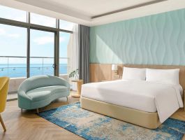 Standard Ocean View 1 King