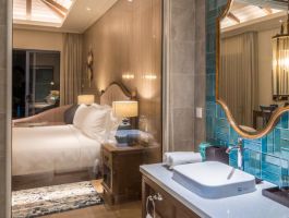 Premier Pool Access (3)