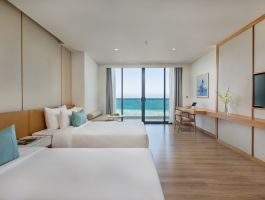 Premier Suite Partial Ocean2