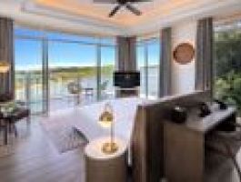 Ocean Pool Villa 2BR