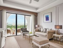 Senior Suite Garden View3