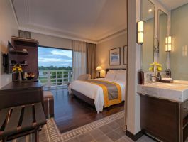 Superior Hướng Sông