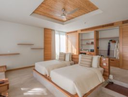 Beach Front Villa 2BR2