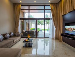 4BR Villa Ocean View3