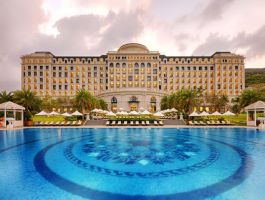 Voucher Vinpearl Discovery Rockside Nha Trang 