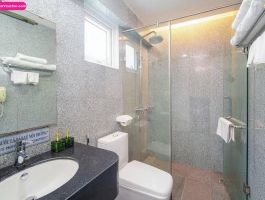 Thanh lý Chill palace Hotel Danang gần bãi biển đêm 31 và 1 tháng 4 năm 2025
